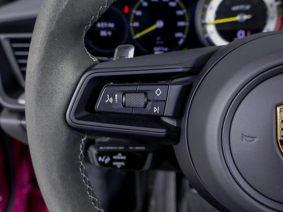 2024 Porsche 992 GT3 - Image 18 of 31
