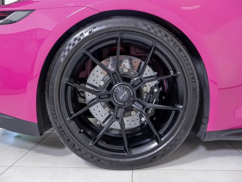 2024 Porsche 992 GT3 - Image 25 of 31