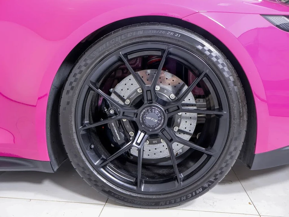 2024 Porsche 992 GT3 - Image 24 of 31