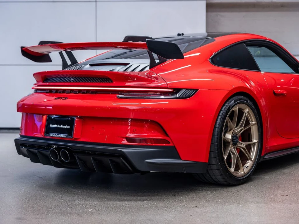 2024 Porsche 992 GT3 - Image 29 of 31