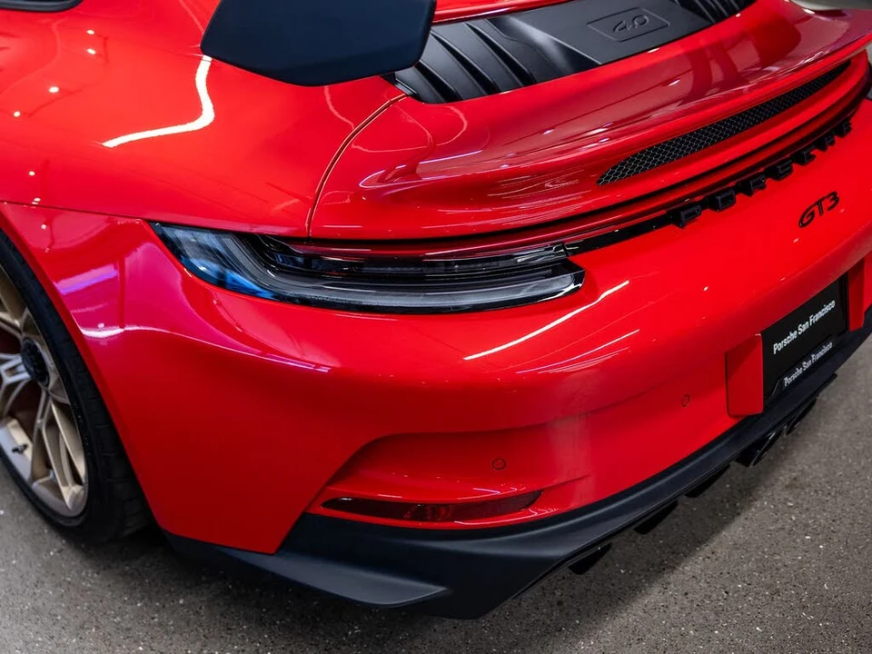 2024 Porsche 992 GT3 - Image 27 of 31