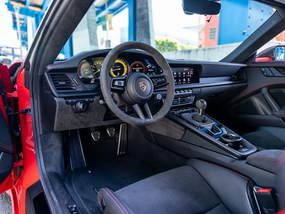 2024 Porsche 992 GT3 - Image 4 of 31