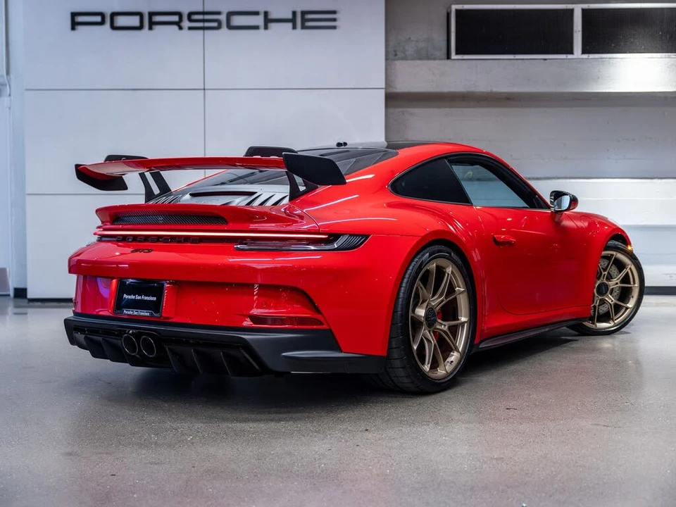 2024 Porsche 992 GT3 - Image 8 of 31