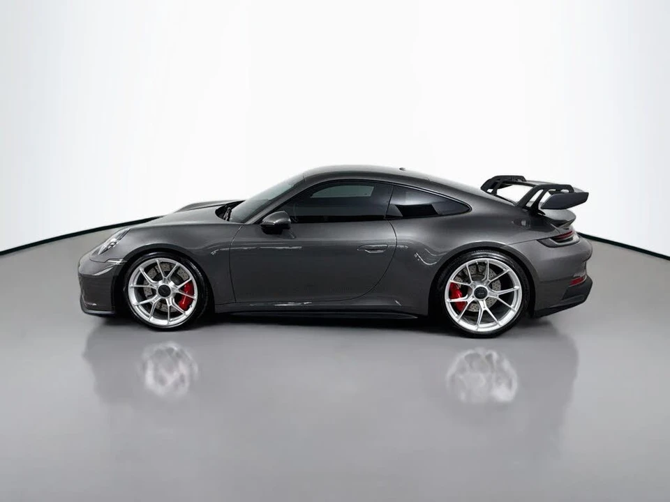 2024 Porsche 992 GT3 - Image 2 of 28