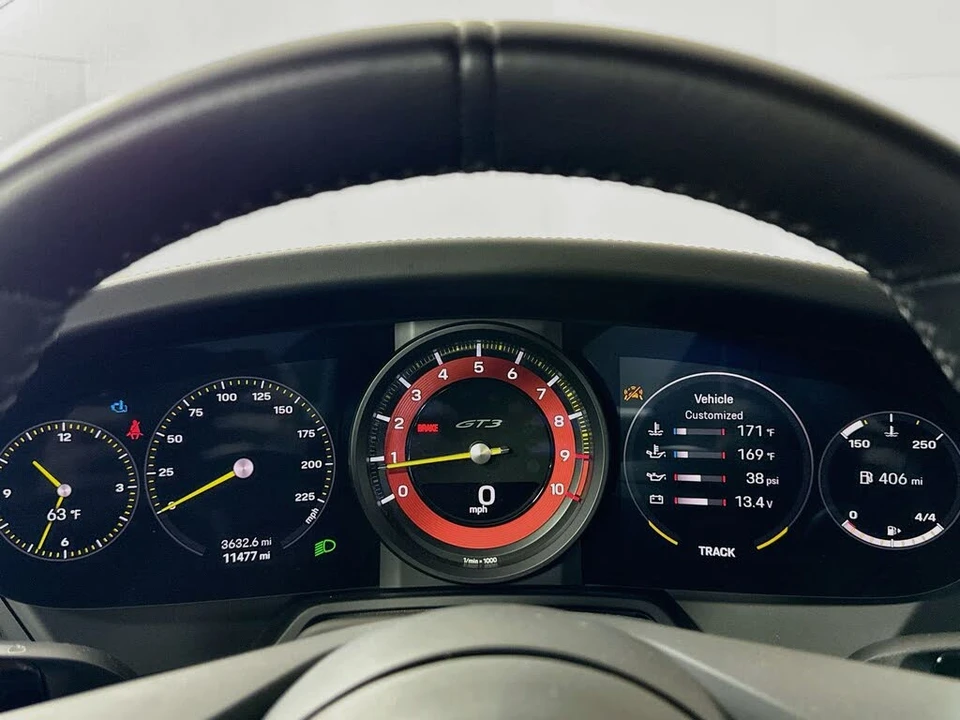 2024 Porsche 992 GT3 - Image 16 of 28