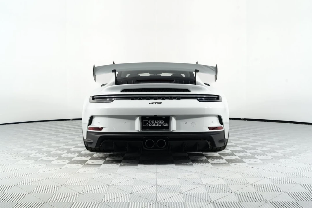 2024 Porsche 992 GT3 - Image 6 of 31