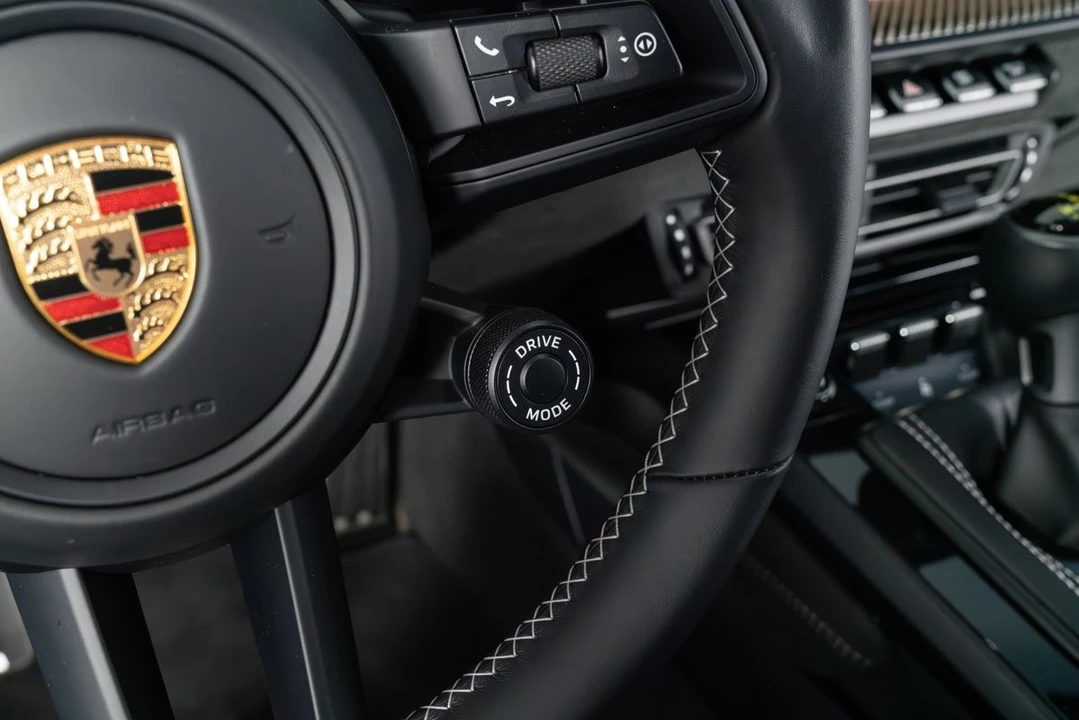 2024 Porsche 992 GT3 - Image 25 of 31