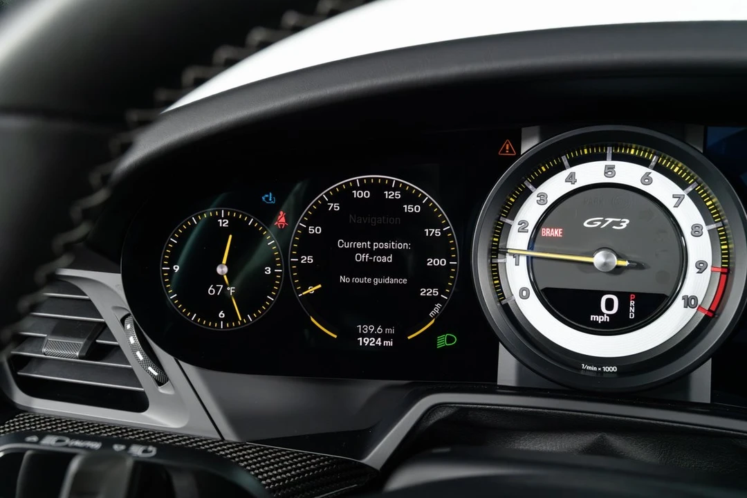 2024 Porsche 992 GT3 - Image 28 of 31