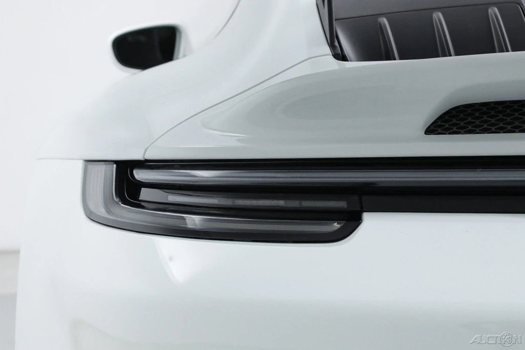 2024 Porsche 992 GT3 - Image 19 of 21