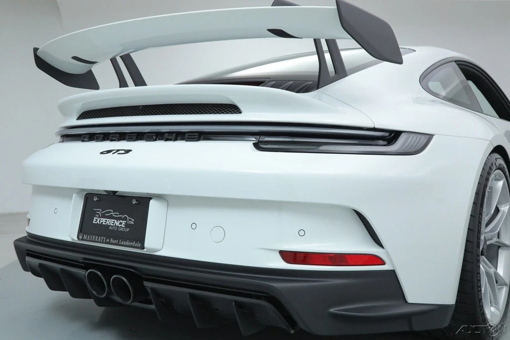 2024 Porsche 992 GT3 - Image 17 of 21