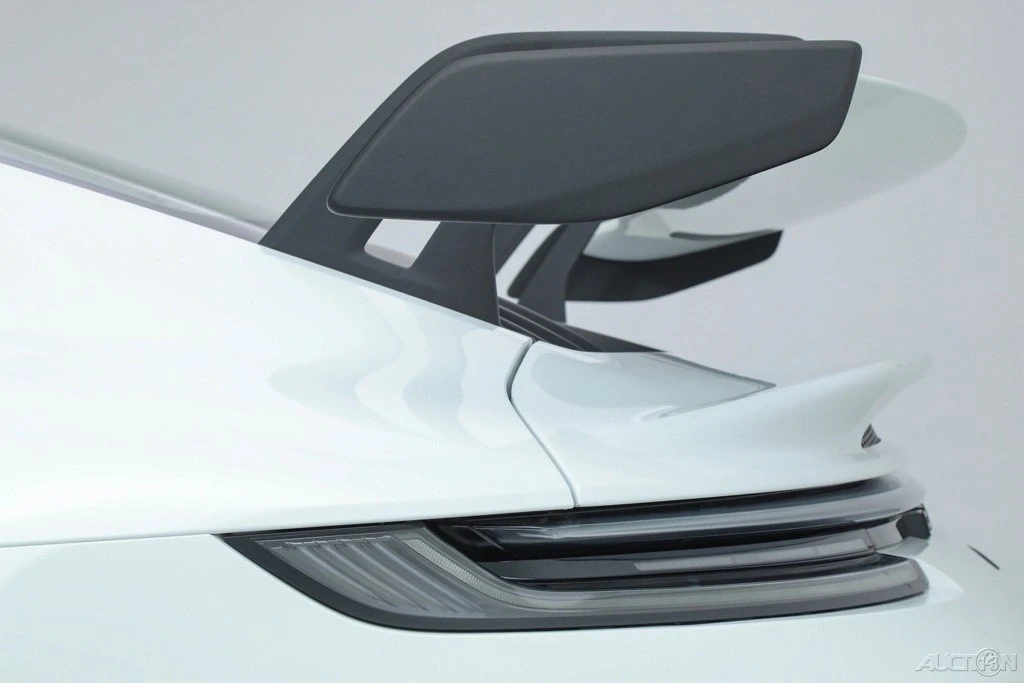 2024 Porsche 992 GT3 - Image 15 of 21