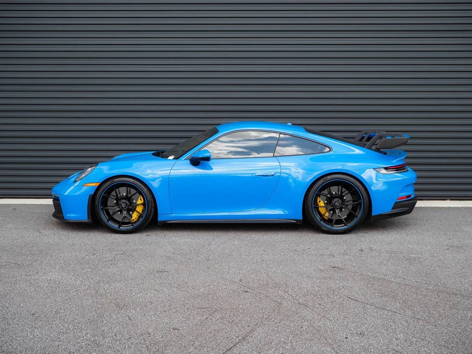 2024 Porsche 992 GT3 - Image 2 of 5
