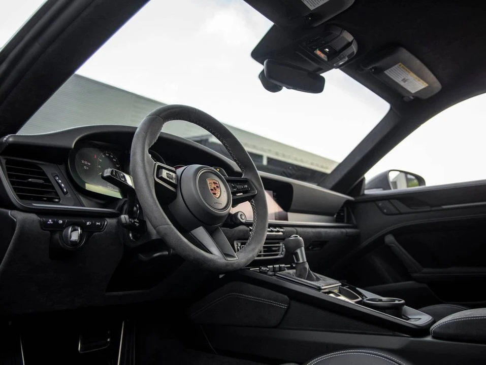 2024 Porsche 992 GT3 - Image 4 of 5