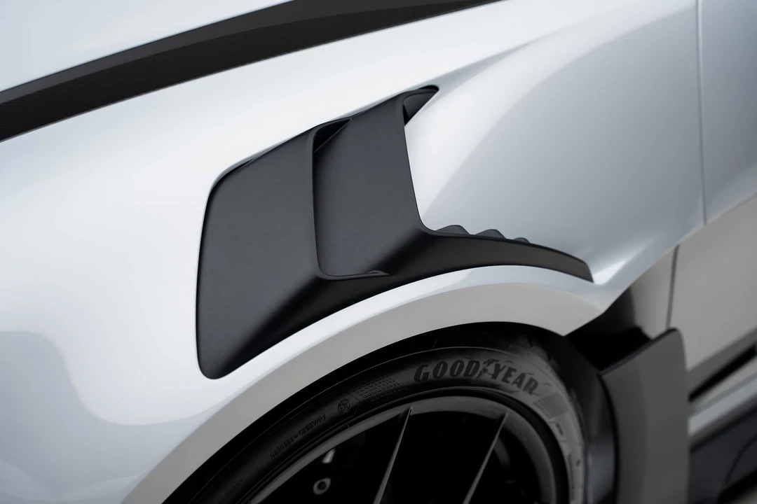 2024 Porsche 992 GT3 RS - Image 24 of 31
