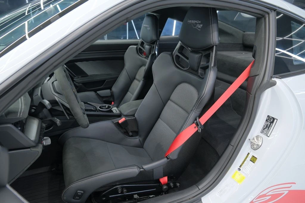 2024 Porsche 992 GT3 RS - Image 16 of 31