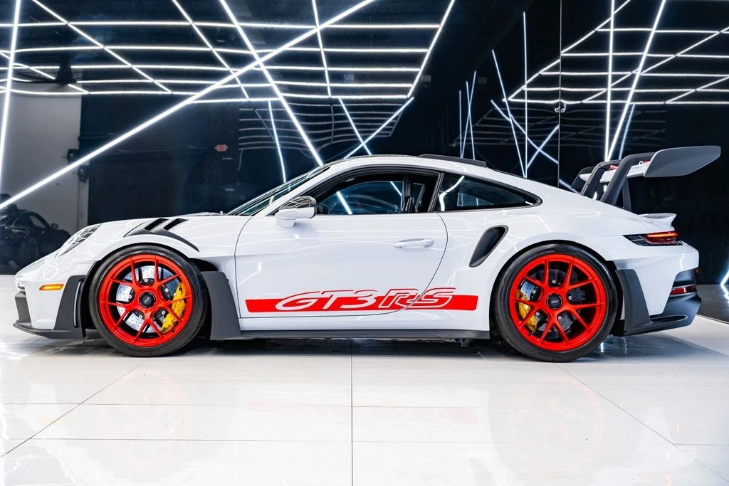 2024 Porsche 992 GT3 RS - Image 10 of 31