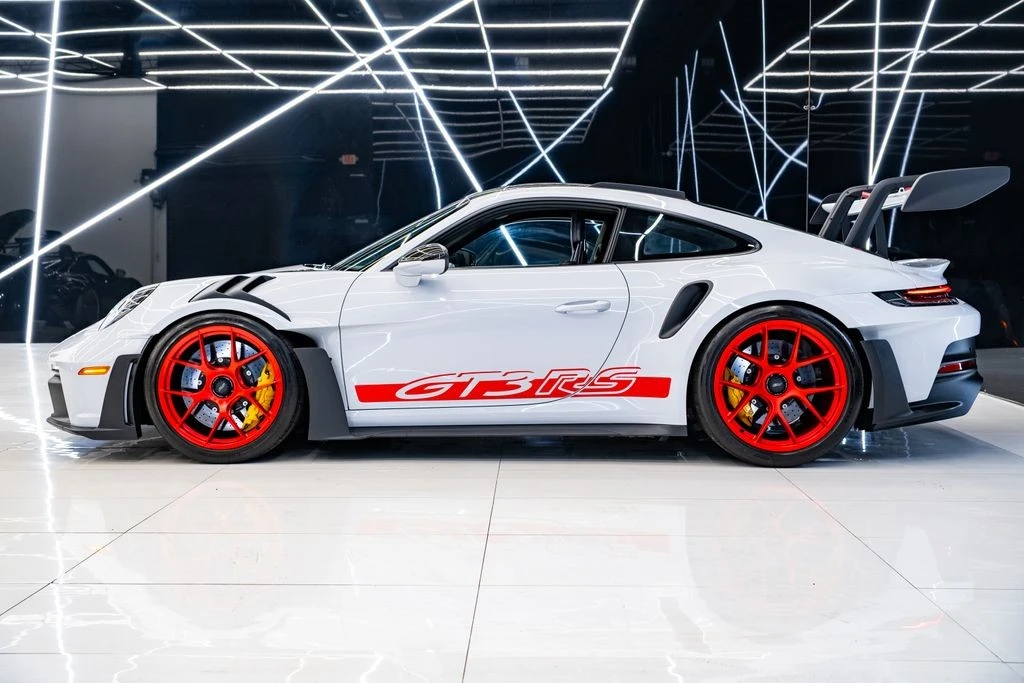 2024 Porsche 992 GT3 RS - Image 25 of 31