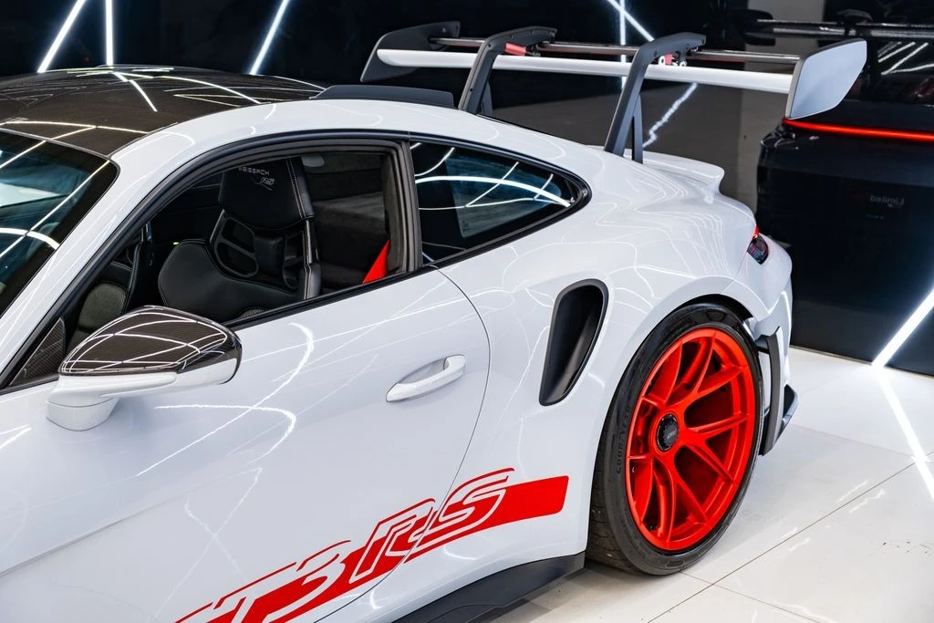 2024 Porsche 992 GT3 RS - Image 13 of 31