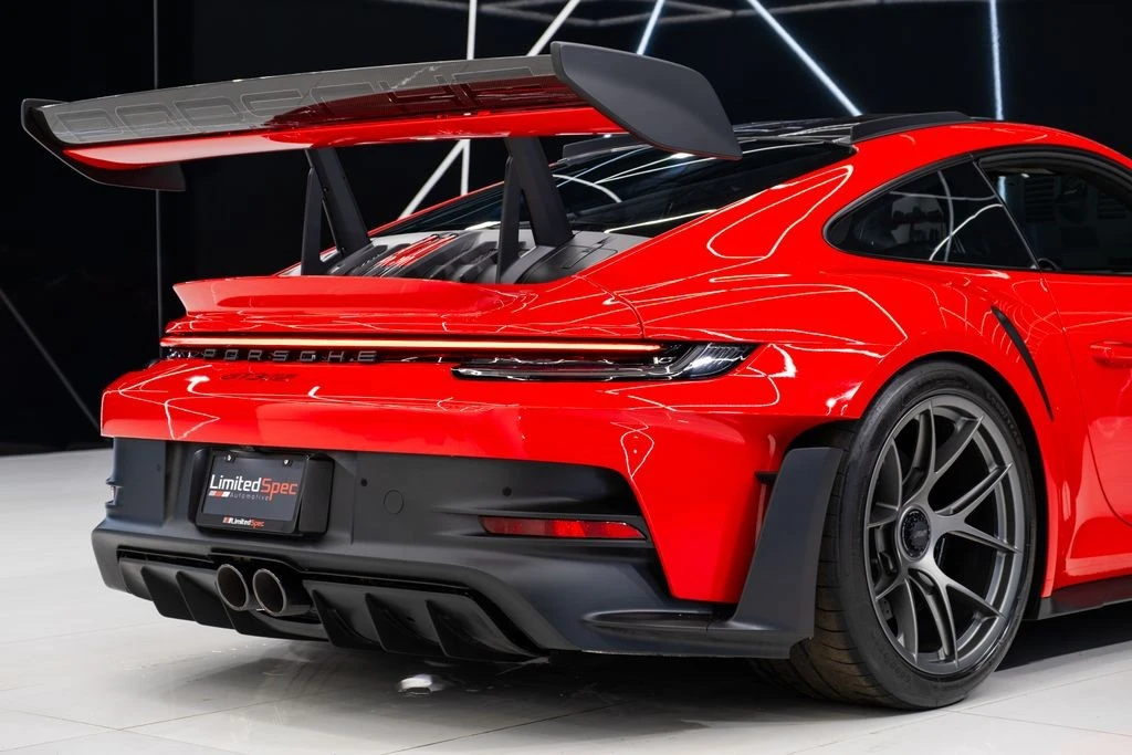 2024 Porsche 992 GT3 RS - Image 19 of 21