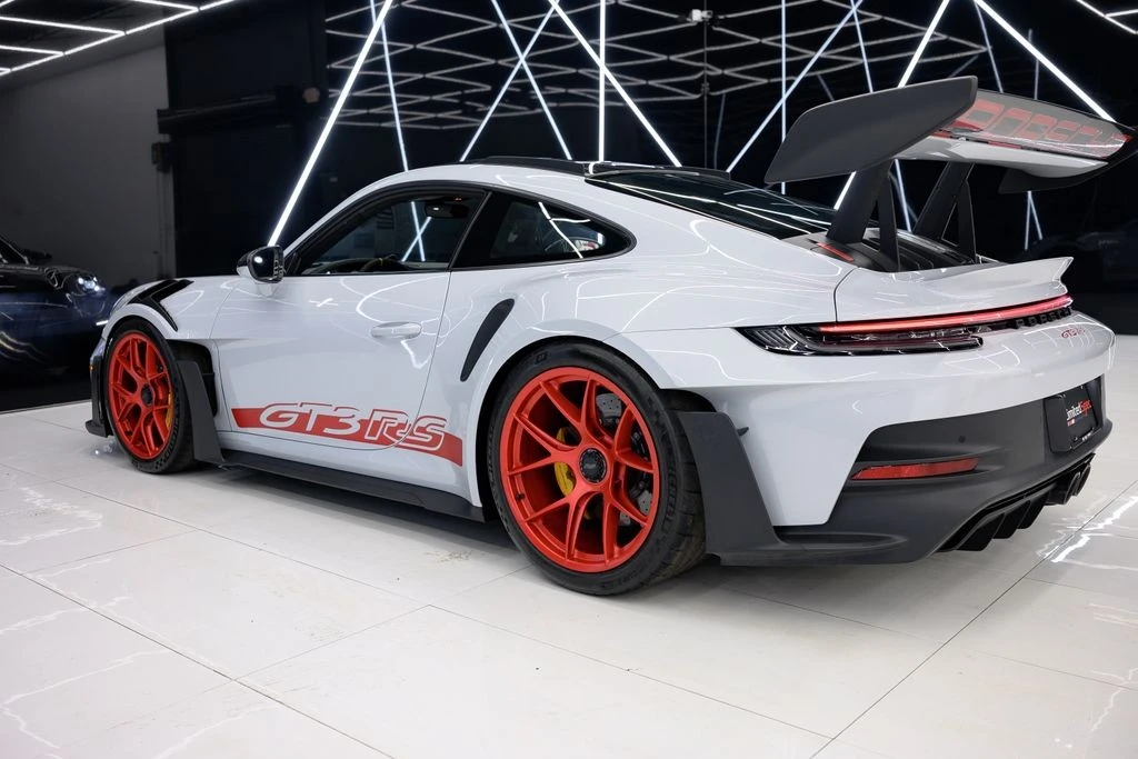2024 Porsche 992 GT3 RS - Image 20 of 21