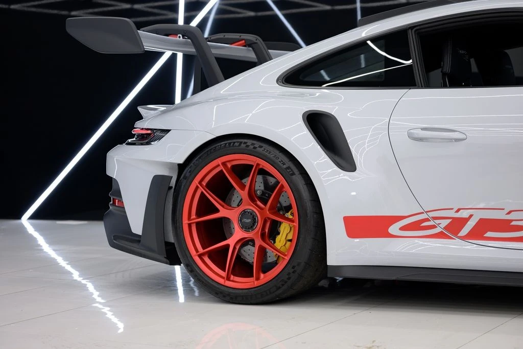 2024 Porsche 992 GT3 RS - Image 13 of 31