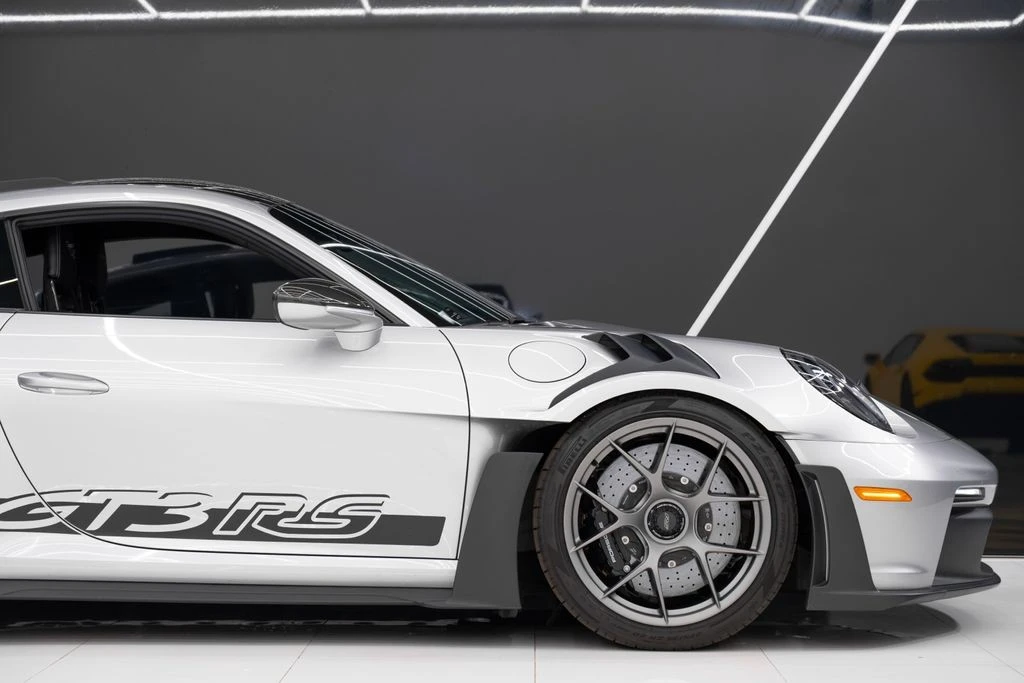 2024 Porsche 992 GT3 RS - Image 10 of 21