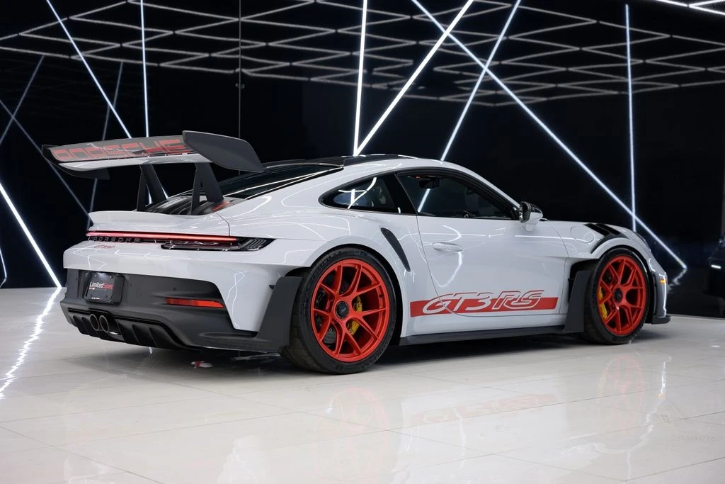 2024 Porsche 992 GT3 RS - Image 16 of 31