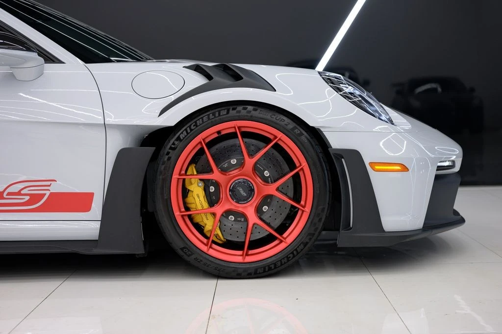 2024 Porsche 992 GT3 RS - Image 14 of 31