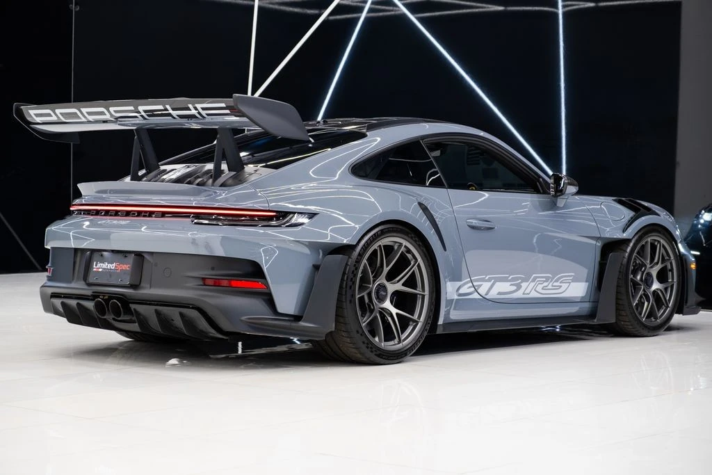 2024 Porsche 992 GT3 RS - Image 17 of 21