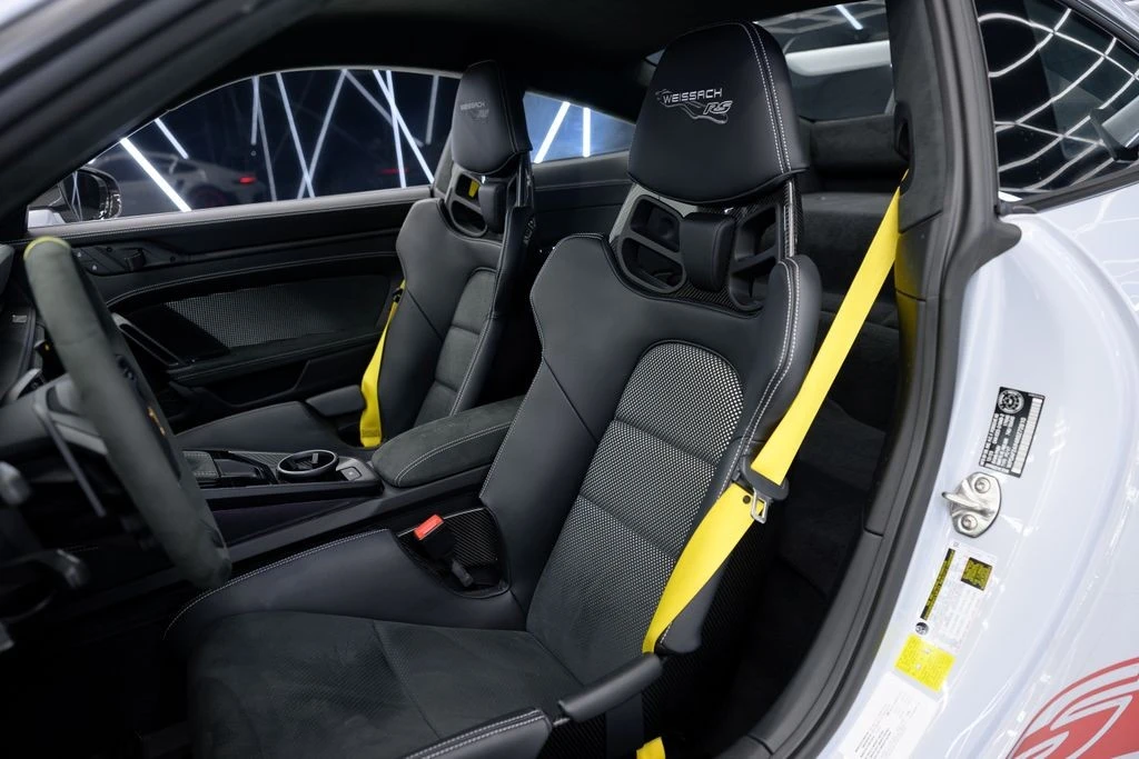2024 Porsche 992 GT3 RS - Image 27 of 31