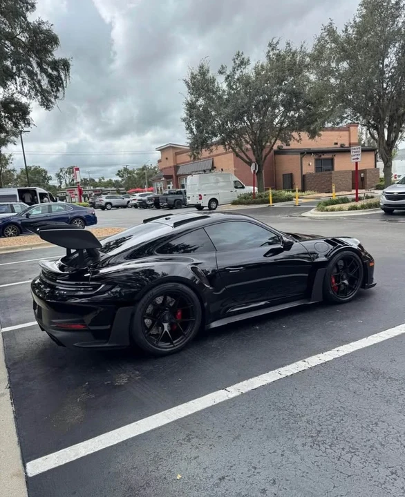 2024 Porsche 992 GT3 RS - Image 10 of 20