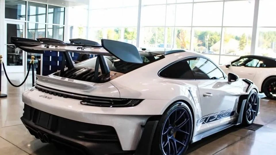 2024 Porsche 992 GT3 RS - Image 7 of 11
