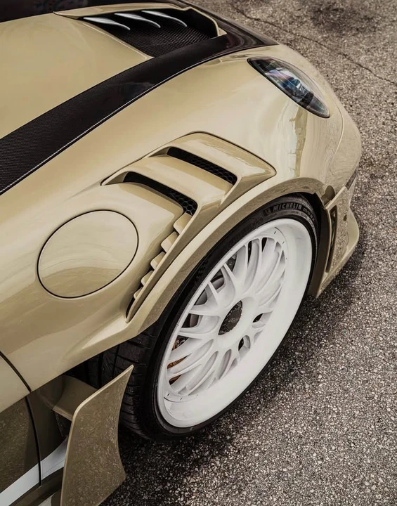 2024 Porsche 992 GT3 RS - Image 9 of 11