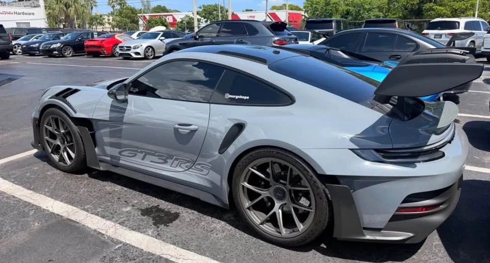 2024 Porsche 992 GT3 RS - Image 2 of 6