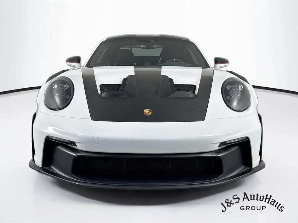 2024 Porsche 992 GT3 RS - Image 2 of 31