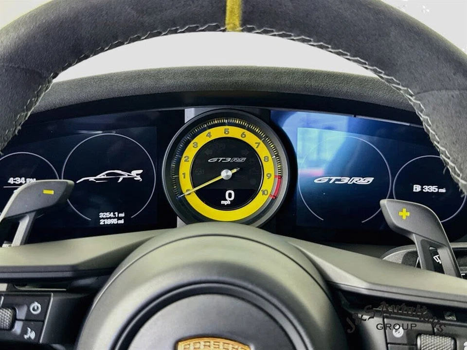 2024 Porsche 992 GT3 RS - Image 15 of 31