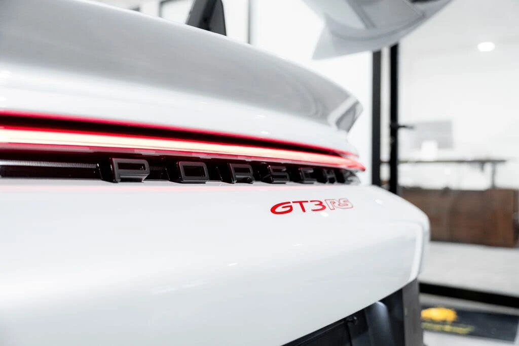 2024 Porsche 992 GT3 RS - Image 30 of 31