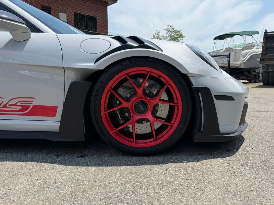 2024 Porsche 992 GT3 RS - Image 5 of 31
