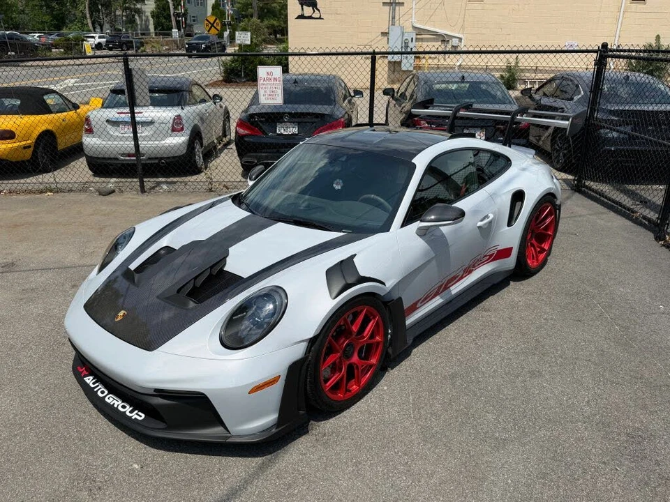 2024 Porsche 992 GT3 RS - Image 10 of 31