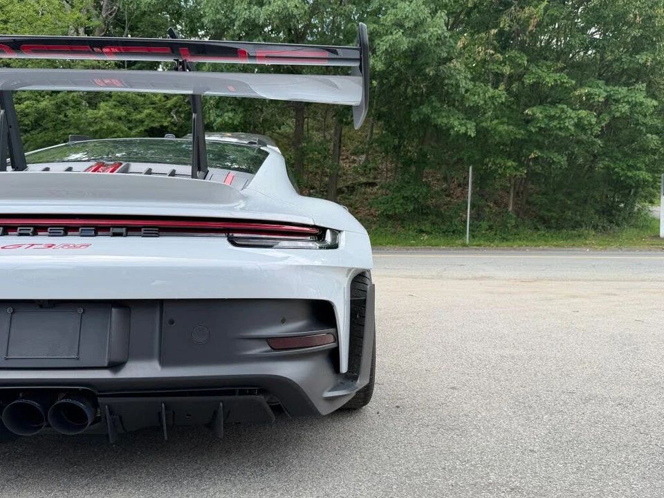 2024 Porsche 992 GT3 RS - Image 23 of 31