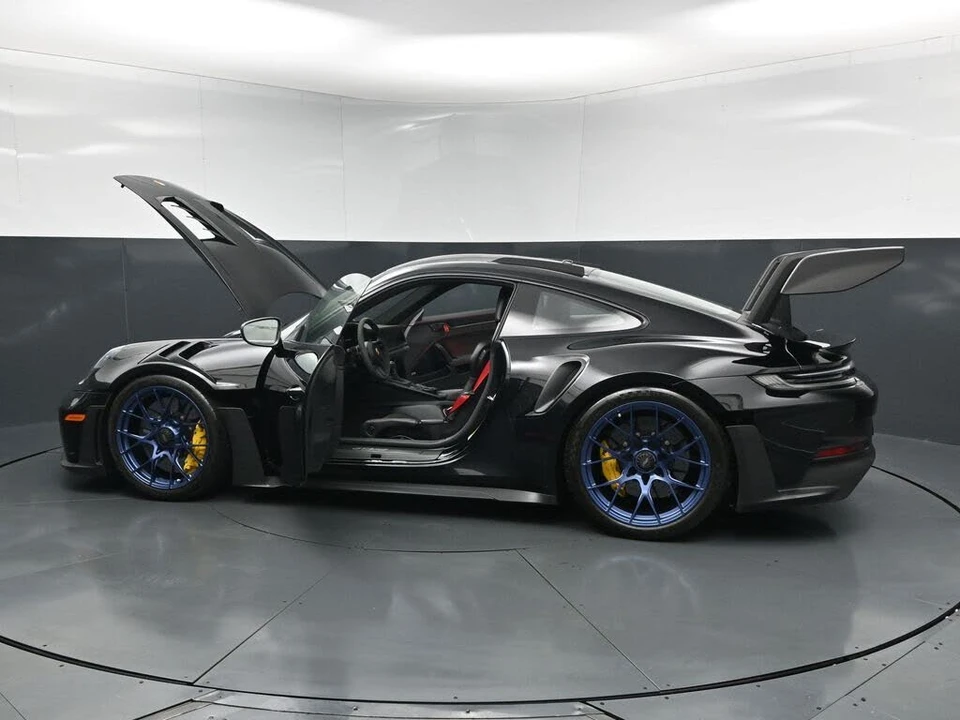 2024 Porsche 992 GT3 RS - Image 30 of 31