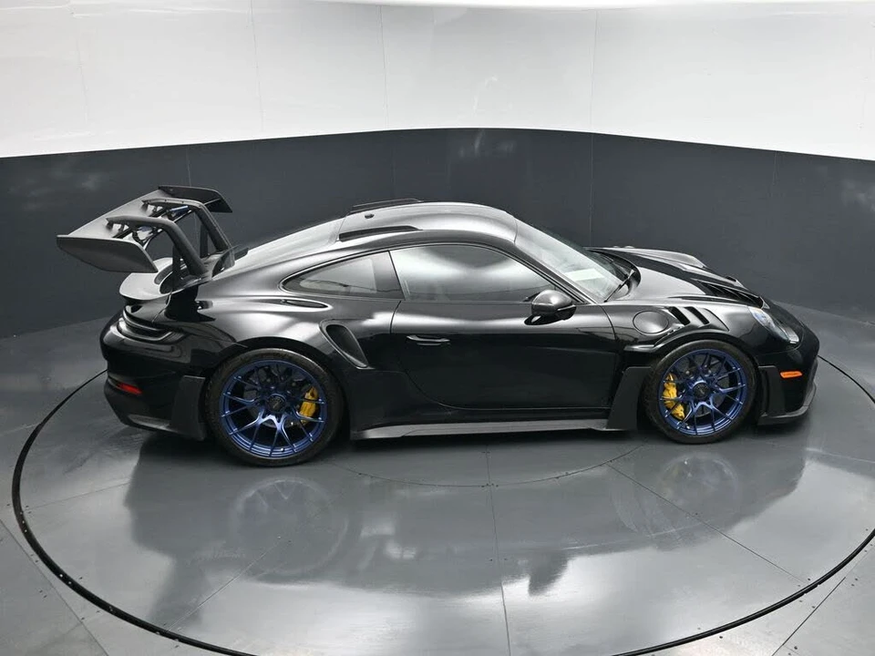 2024 Porsche 992 GT3 RS - Image 17 of 31