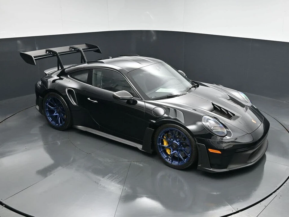 2024 Porsche 992 GT3 RS - Image 18 of 31