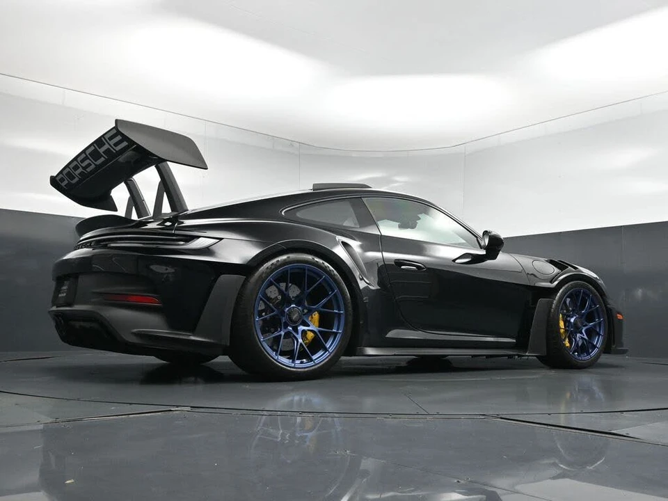 2024 Porsche 992 GT3 RS - Image 24 of 31