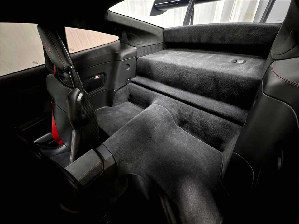 2024 Porsche 992 GT3 RS - Image 28 of 31