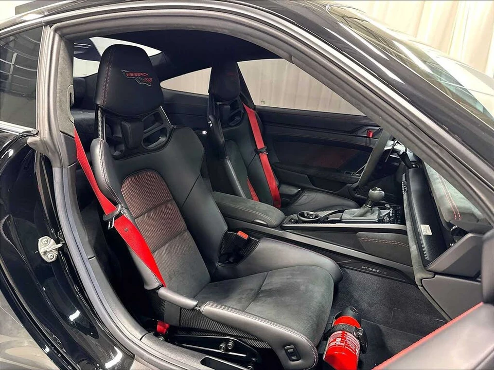 2024 Porsche 992 GT3 RS - Image 27 of 31