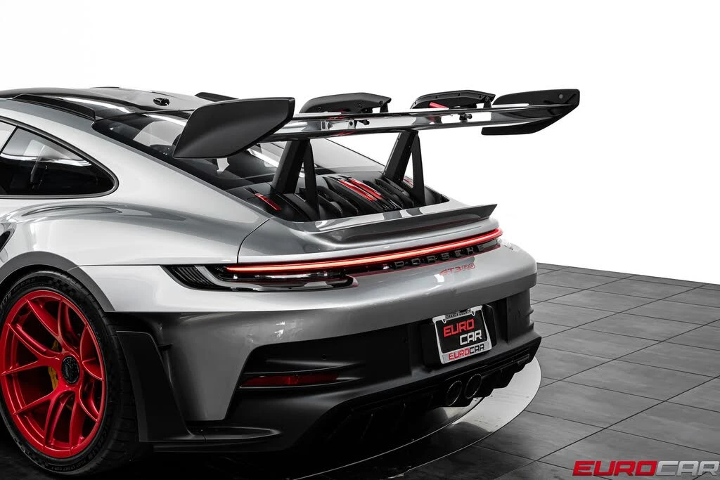 2024 Porsche 992 GT3 RS - Image 19 of 31