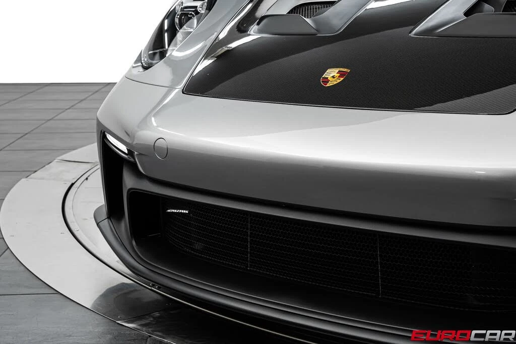 2024 Porsche 992 GT3 RS - Image 10 of 31