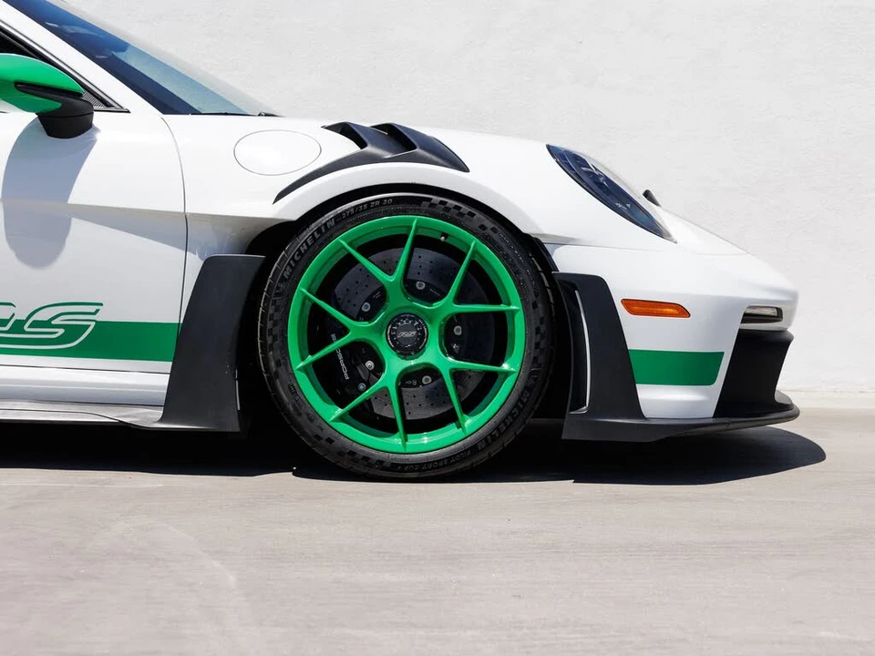2024 Porsche 992 GT3 RS - Image 11 of 31