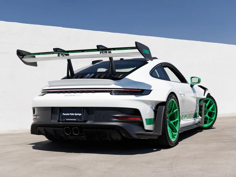2024 Porsche 992 GT3 RS - Image 7 of 31